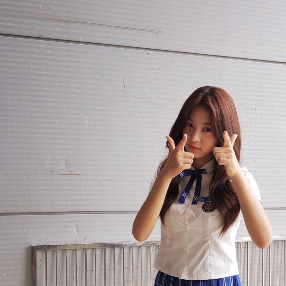 instagram.com/_seorina