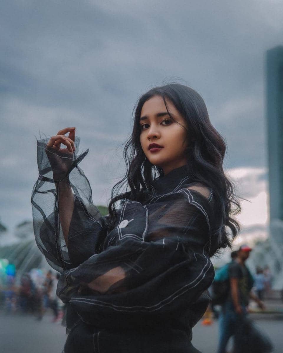 Instagram.com/michelleziu