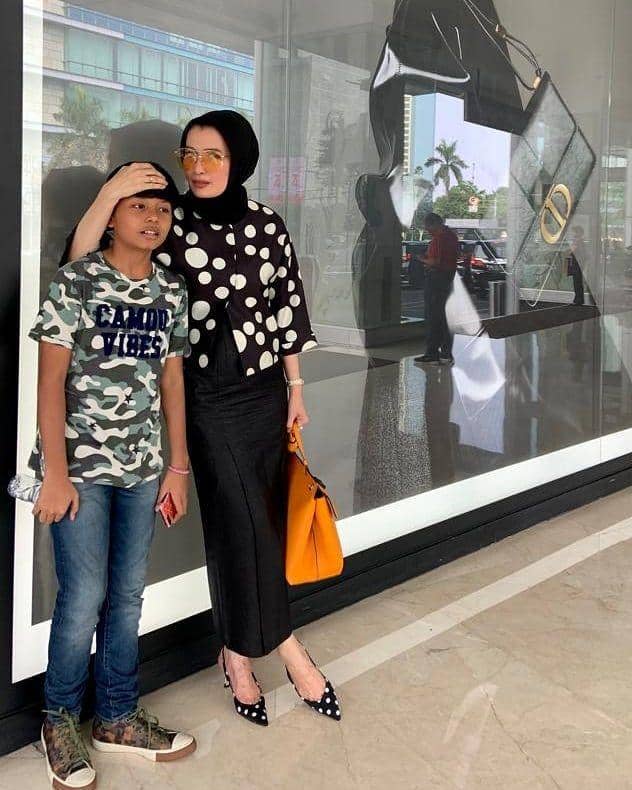 instagram.com/arzetibi