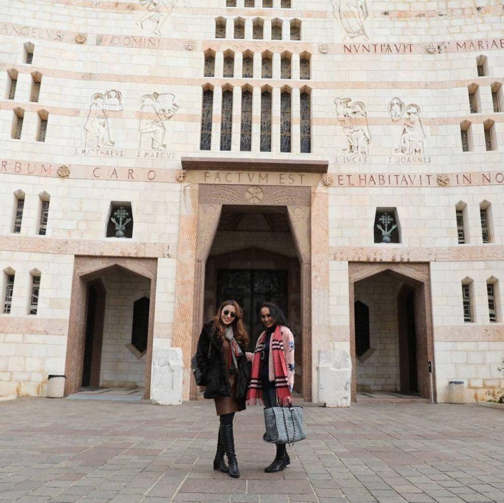 instagram.com/therealmomogeisha