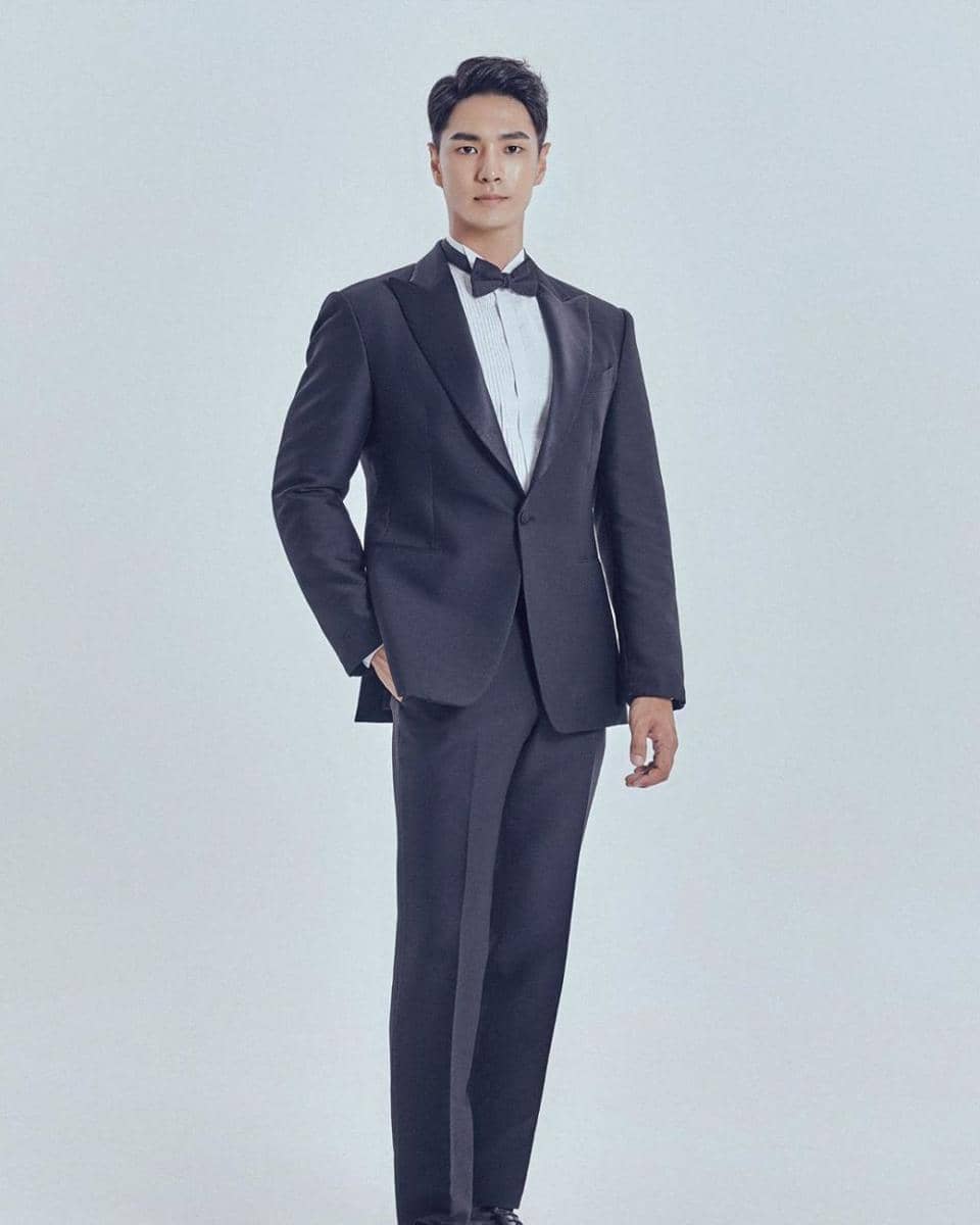 instagram.com/tim_jongwoo