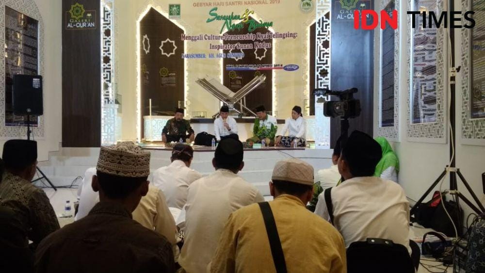 sarasehan dan ngaji budaya menggali culture-preneurship Kiai Telingsing Inspirator Sunan Kudus di aula Museum Jenang Gusjiang Kudus, Kamis (3/10) malam.