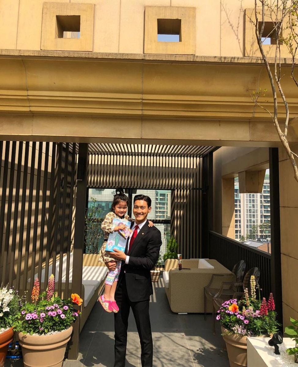 instagram.com/siwonchoi