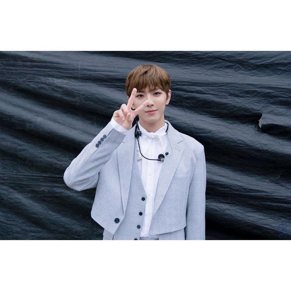 Instagram.com/officialc9ent