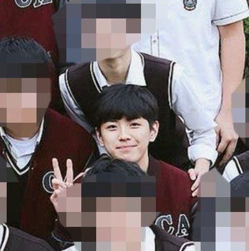 Twitter.com/completecix