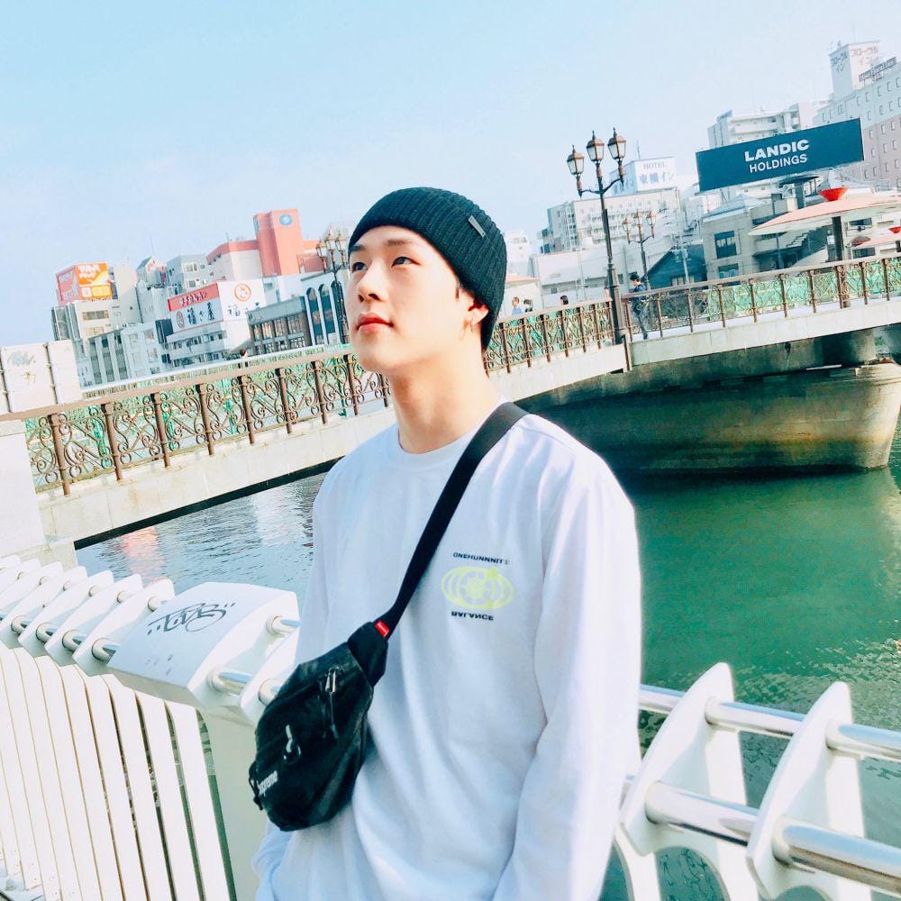 Twitter.com/OfficialMonstaX