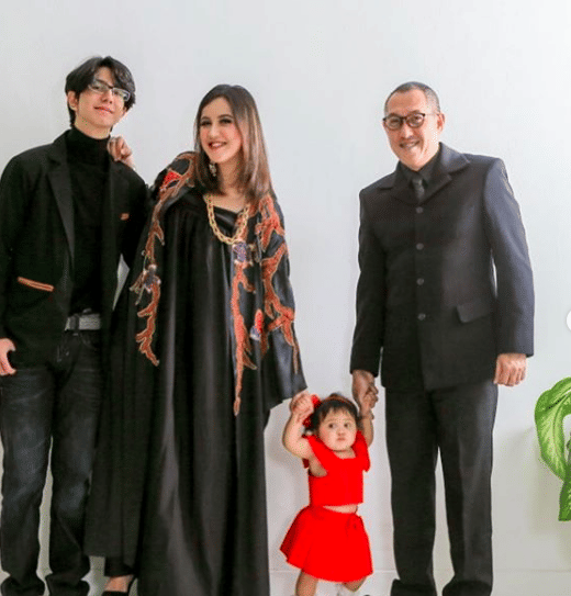 instagram.com/andisorayabeatrix