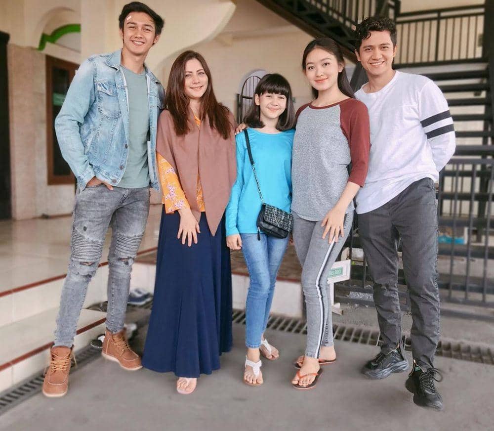 instagram.com/natashawilona12