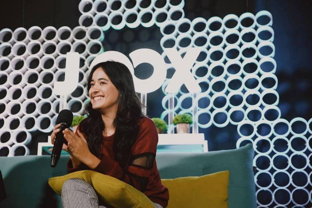 instagram.com/mawar_eva