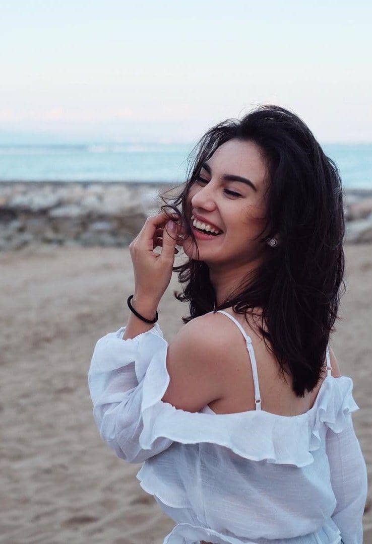 instagram.com/_irishbella_