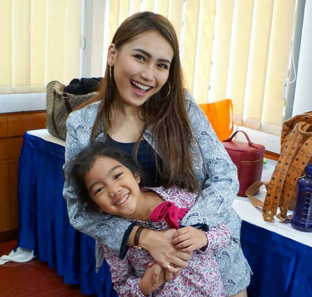 instagram.com/aytingting92_fans