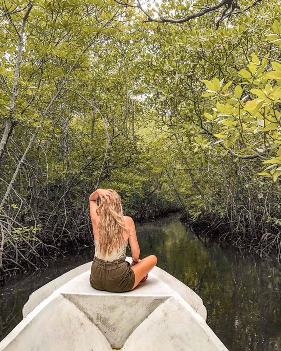 instagram.com/noracontetout