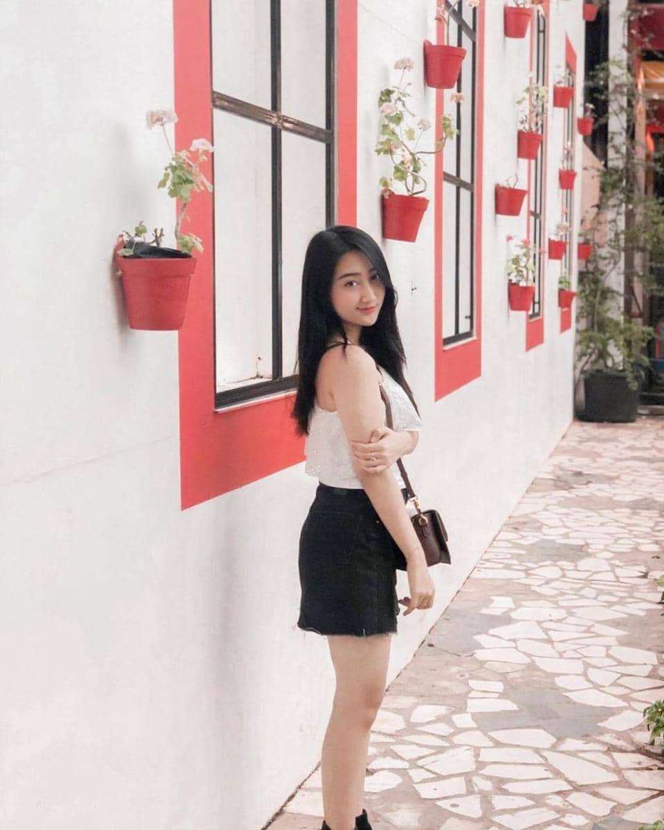 instagram.com/sandrinamazayya