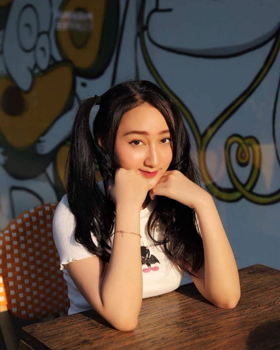 instagram.com/sandrinamazayya