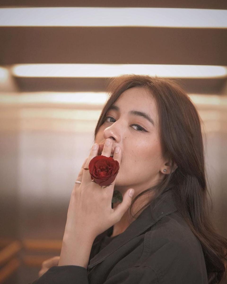 instagram.com/mawar_eva