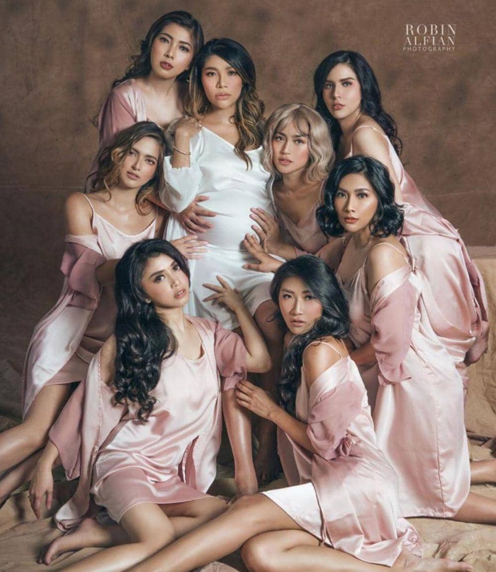 instagram.com/theresawienathan