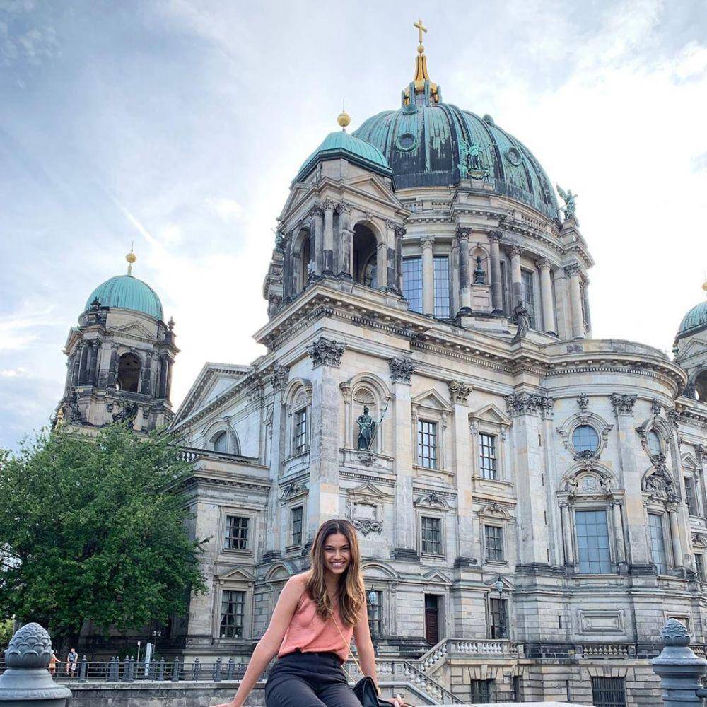 instagram.com/carmelavdkruk