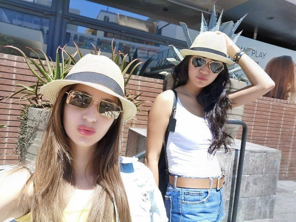 instagram.com/theresawienathan