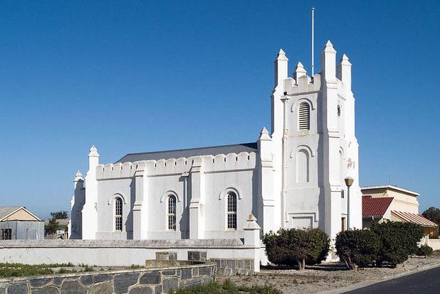 ilustrasi gereja (flickr.com/Daniel Mouton)