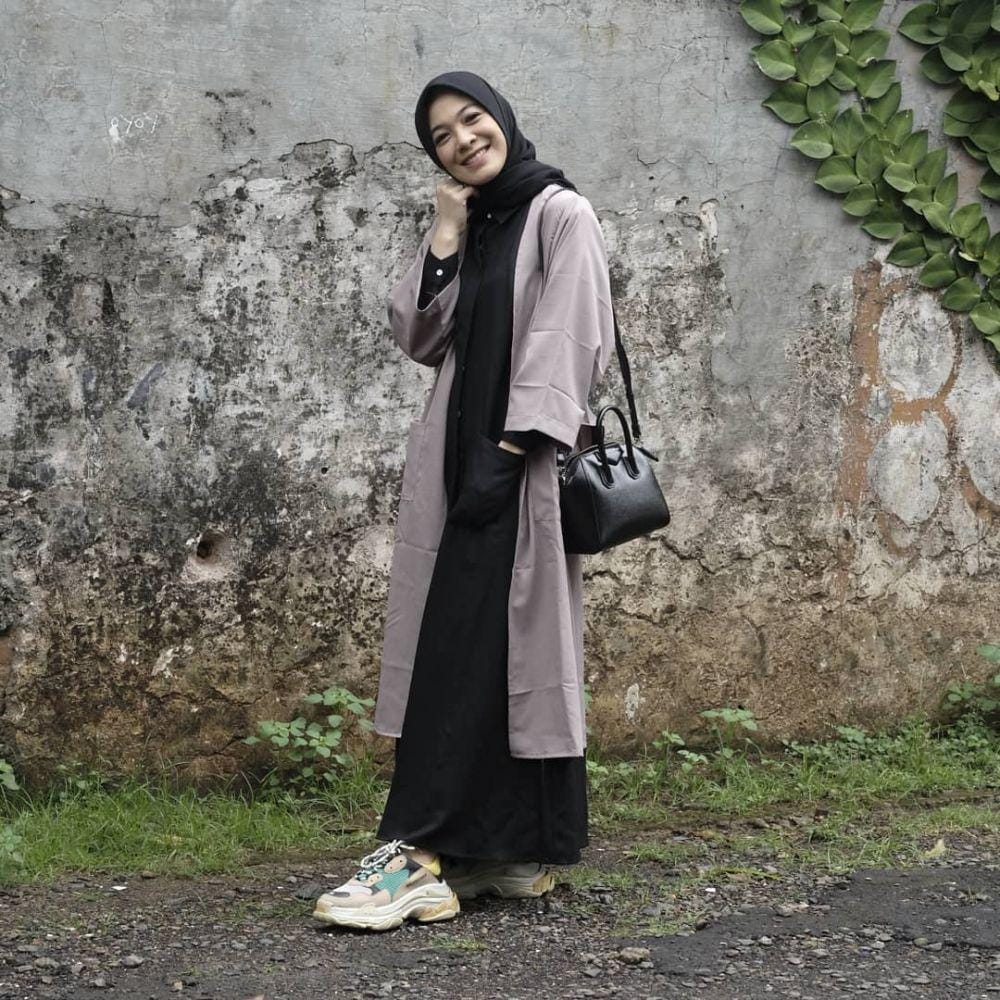 Instagram.com/dianayulestari