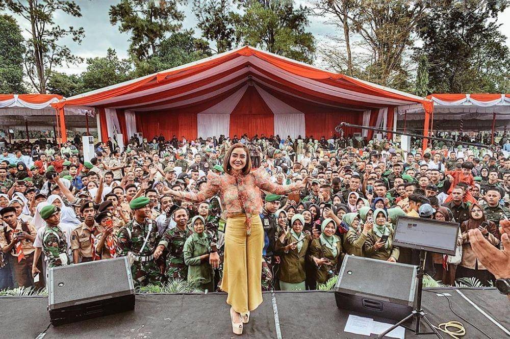 instagram.com/cita_citata