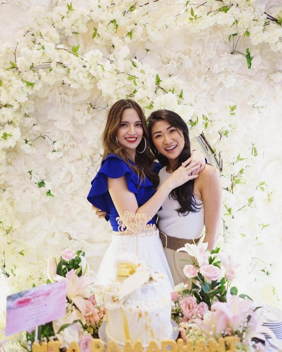 instagram.com/theresawienathan