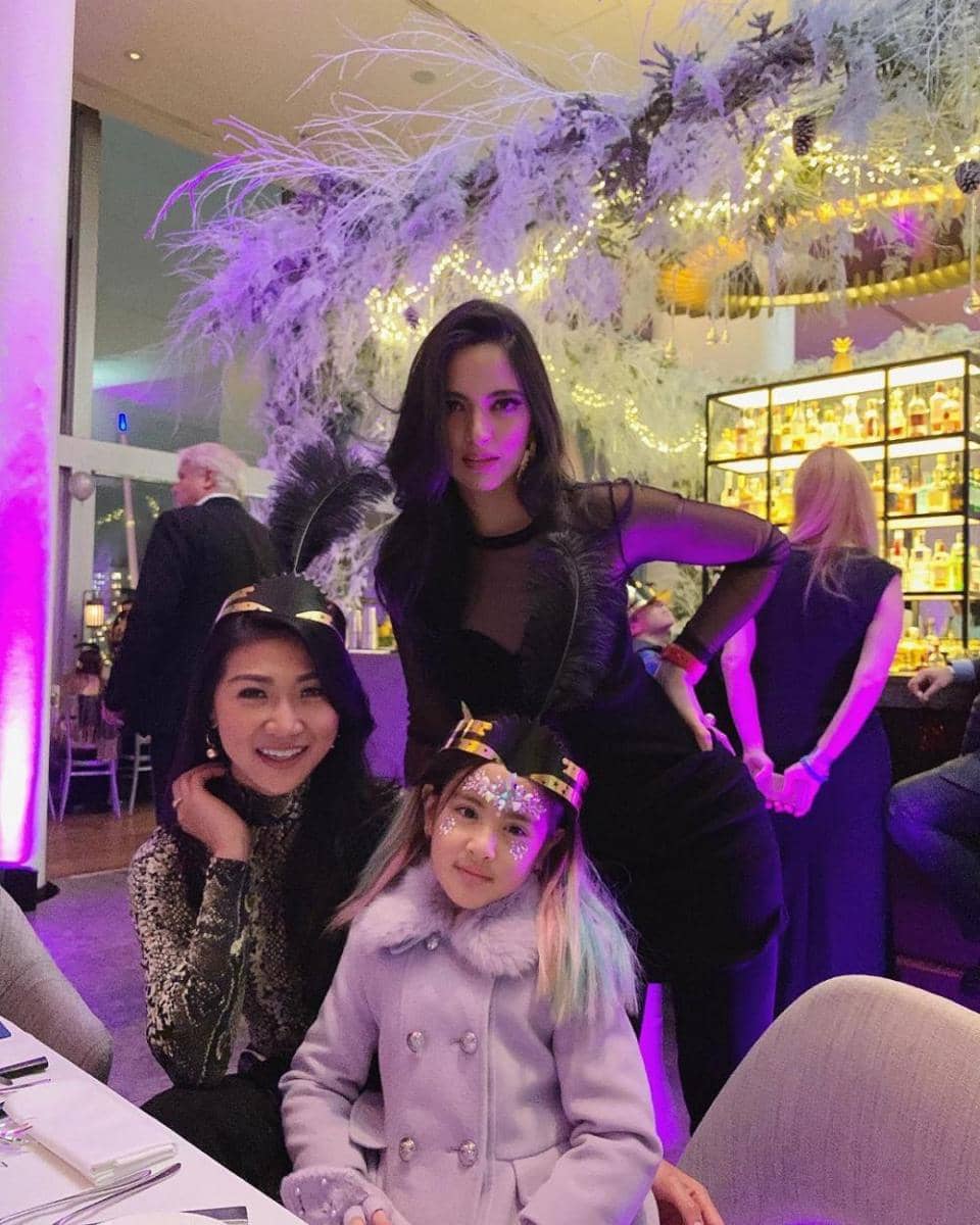 instagram.com/theresawienathan