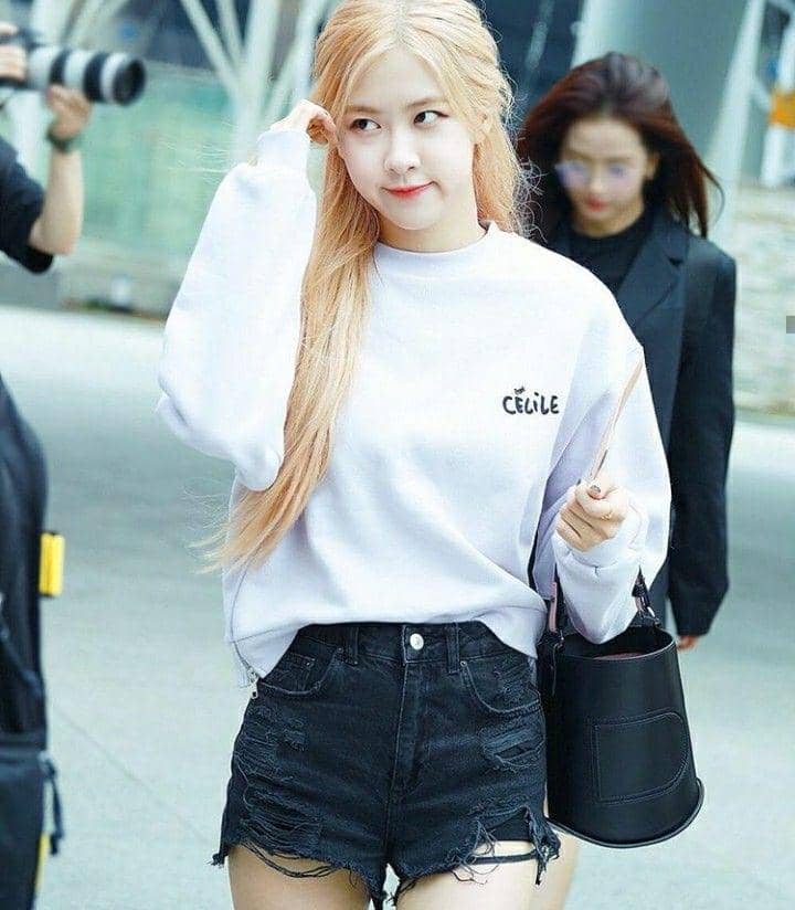 instagram.com/roses_are_rosie_uk