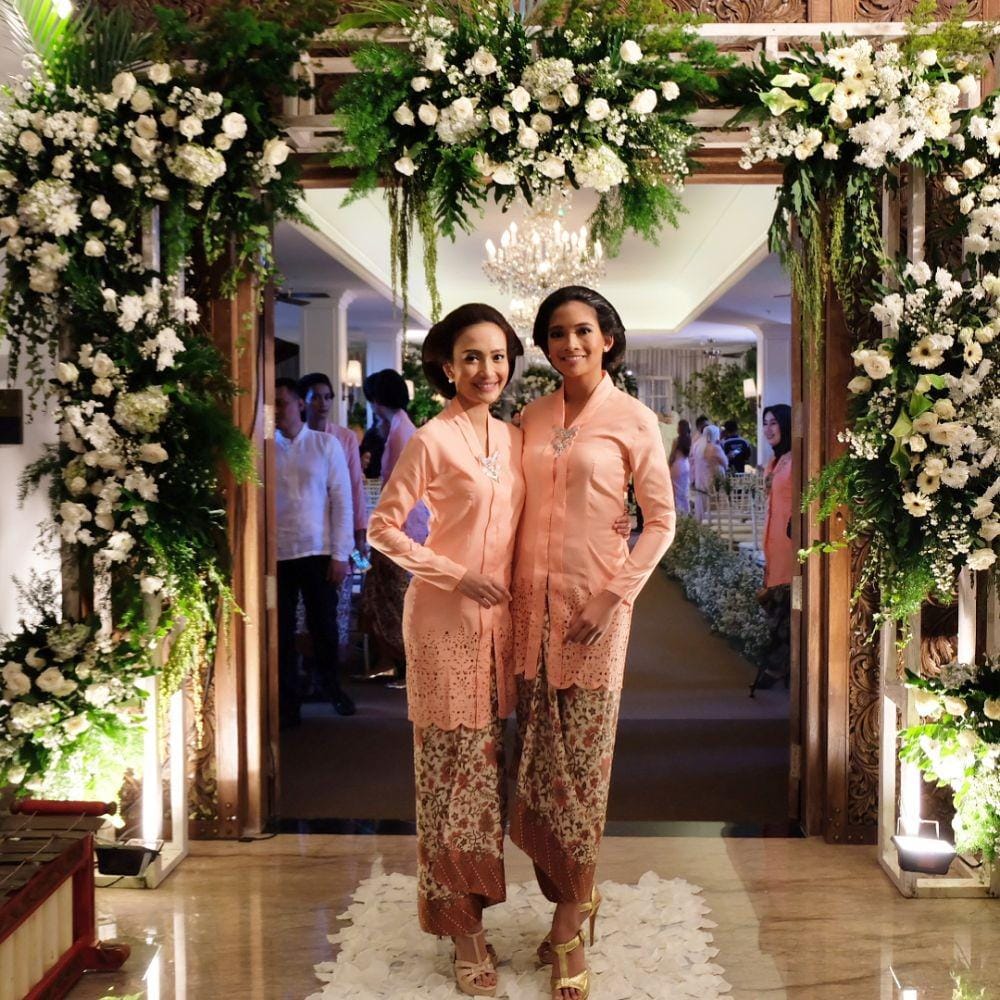 instagram.com/artikasaridevi