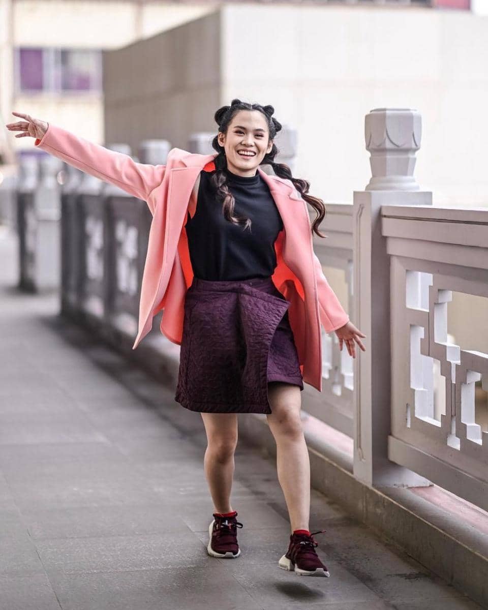 instagram.com/sherlysheinafia