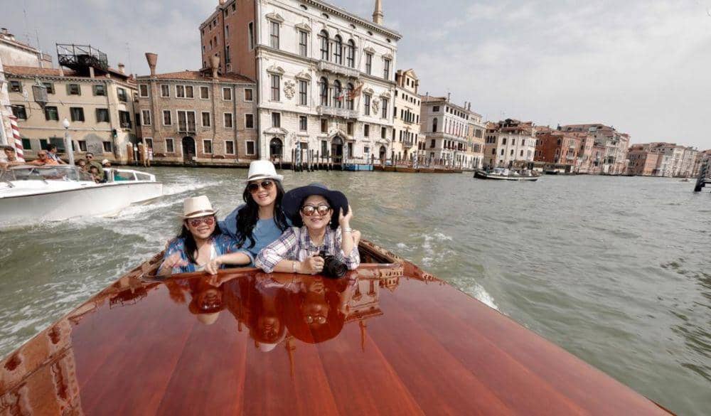 instagram.com/annisayudhoyono