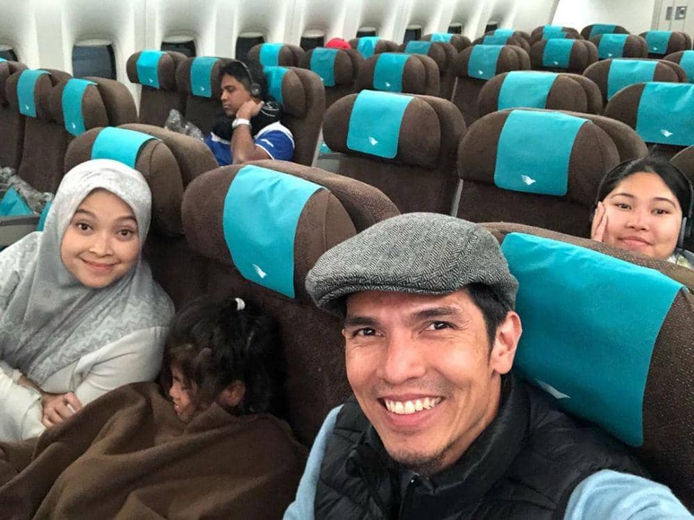 Instagram.com/adrianmaulana