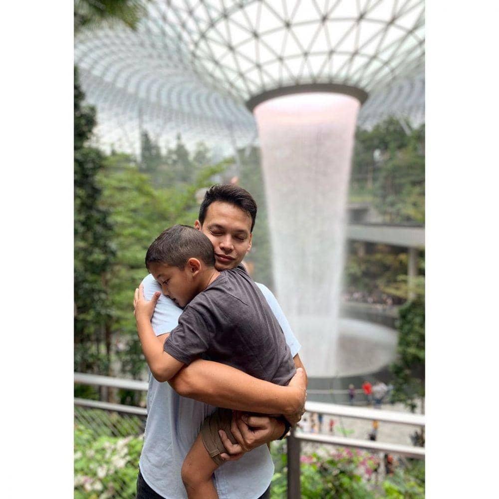 Instagram.com/benjoshua_r