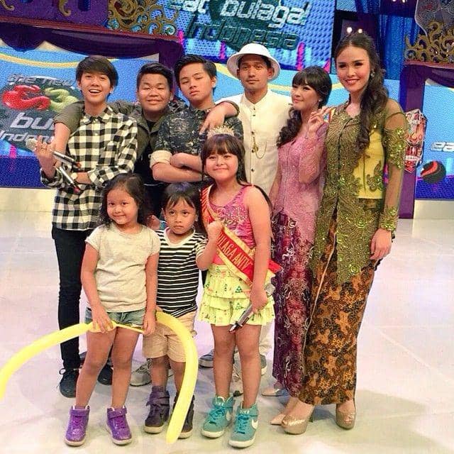 instagram.com/anariana27