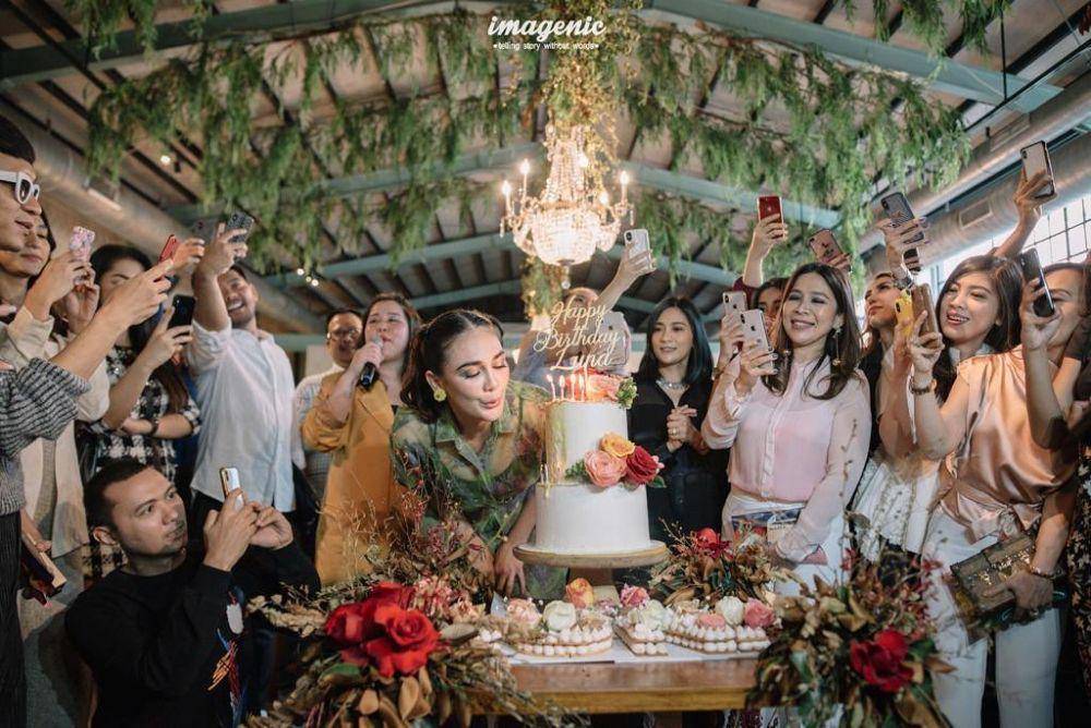 instagram/lunamaya
