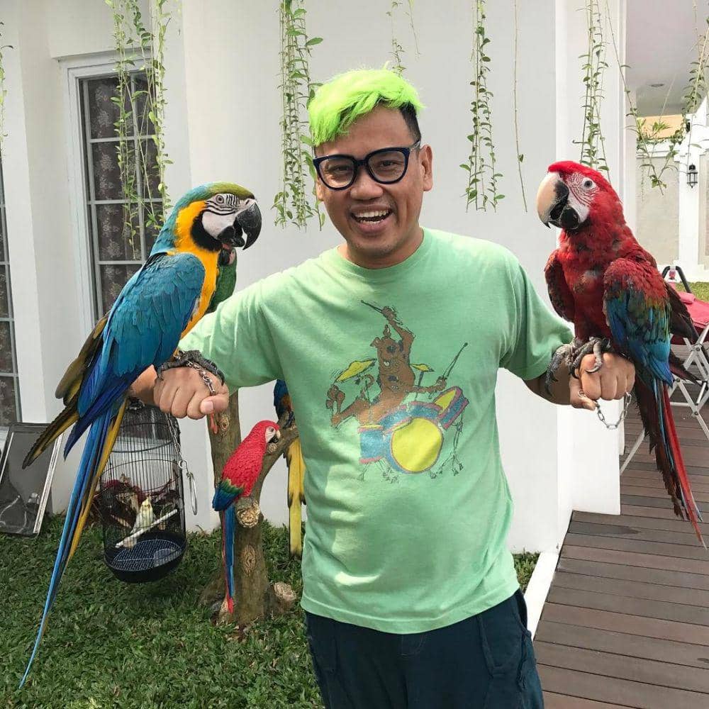 instagram.com/king_uyakuya