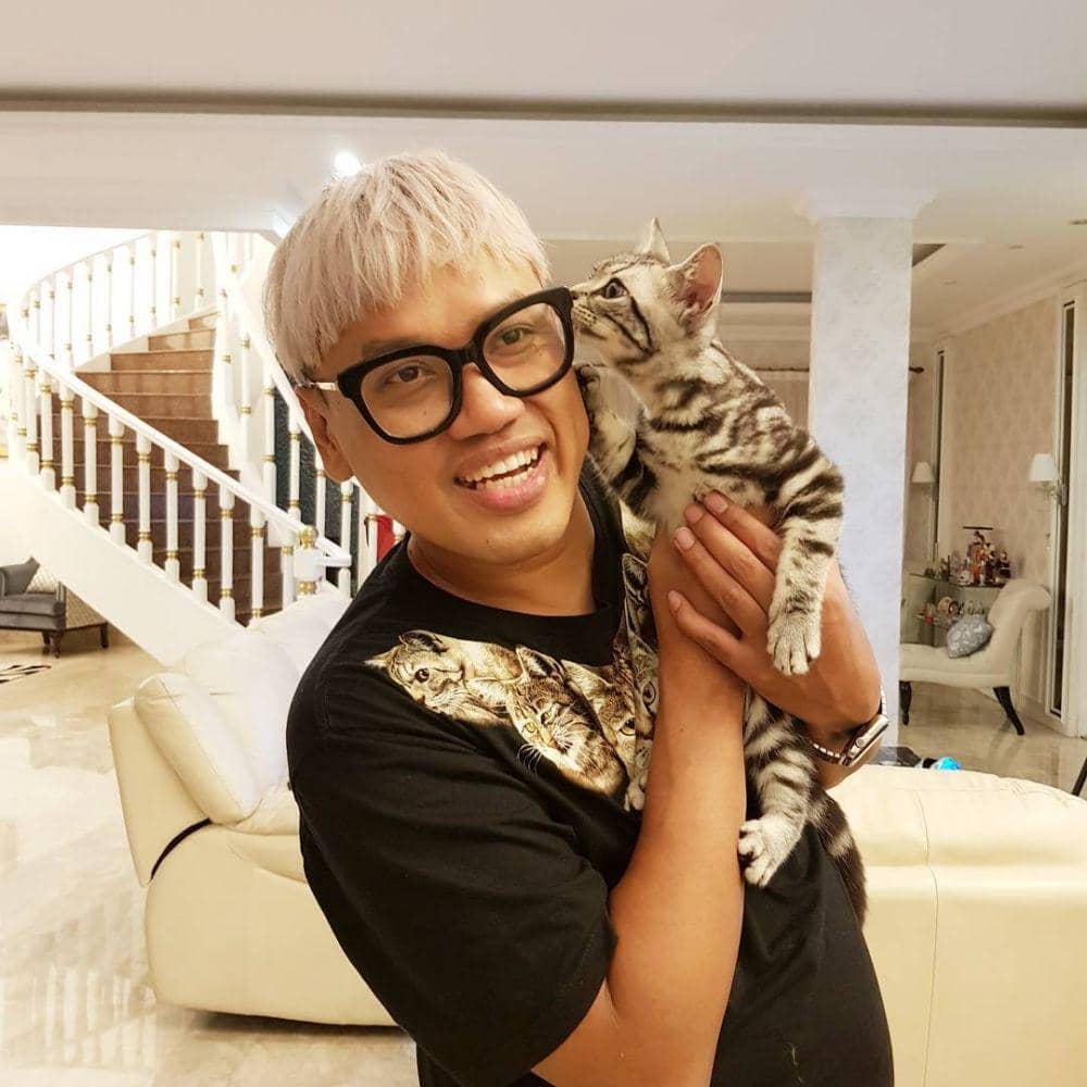 instagram.com/king_uyakuya