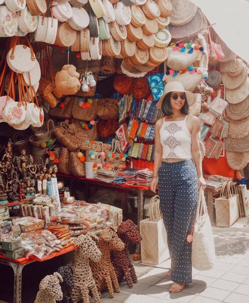 instagram.com/reneereneee