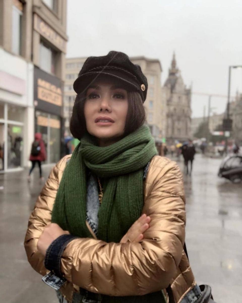 instagram.com/yunishara36