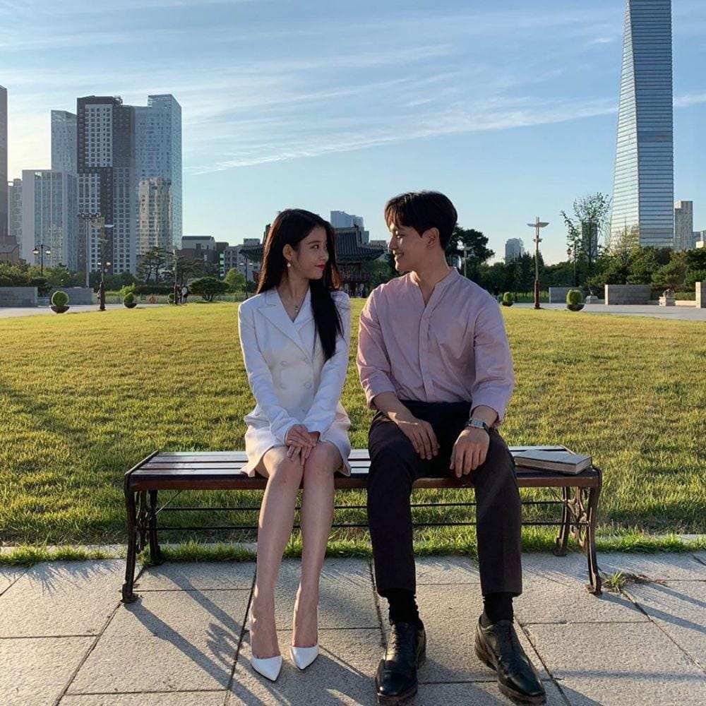 instagram.com/fullmoon.long