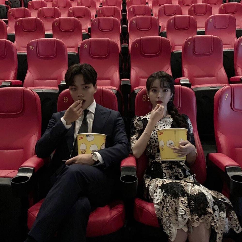 instagram.com/fullmoon.long