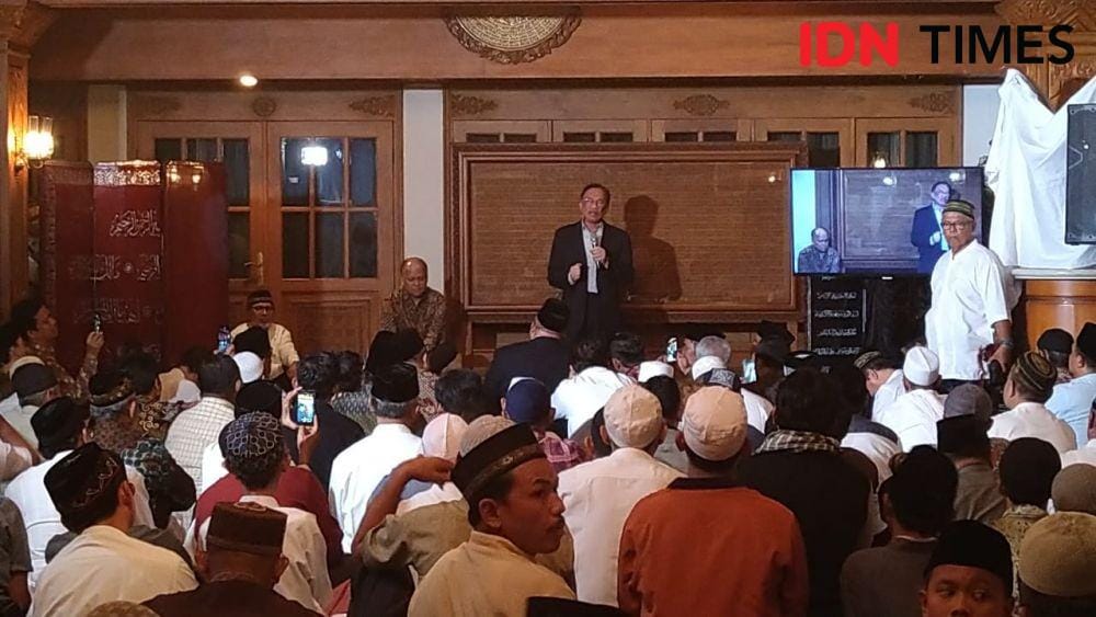 IDN Times/Helmi Shemi