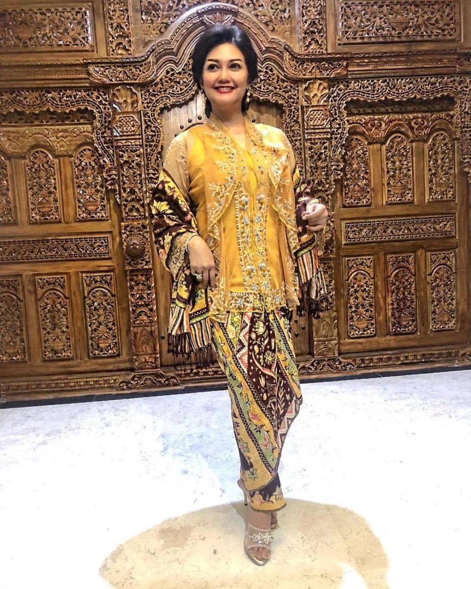 instagram.com/bellasaphiraofficial