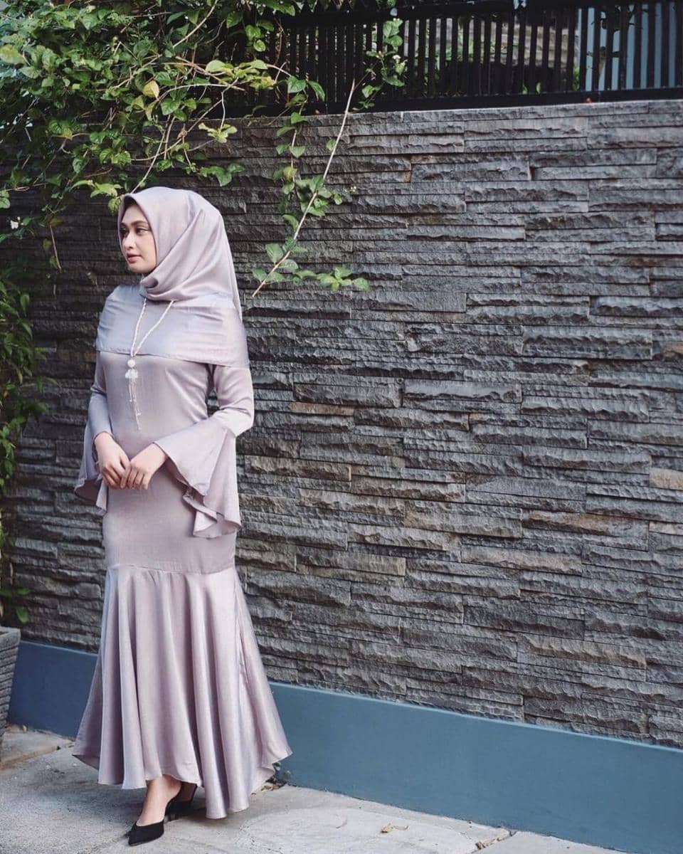 instagram.com/shellaalaztha