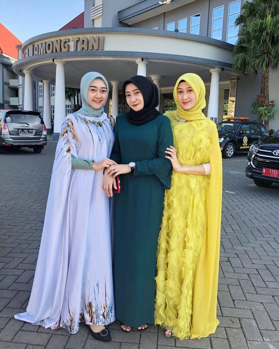 instagram.com/ellennitaa