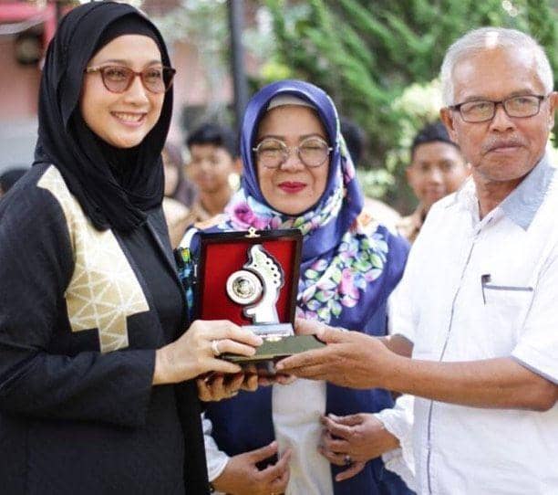 instagram.com/desyratnasarifans