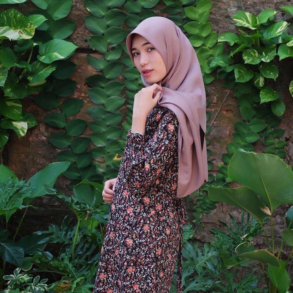 instagram.com/raesafaradilla