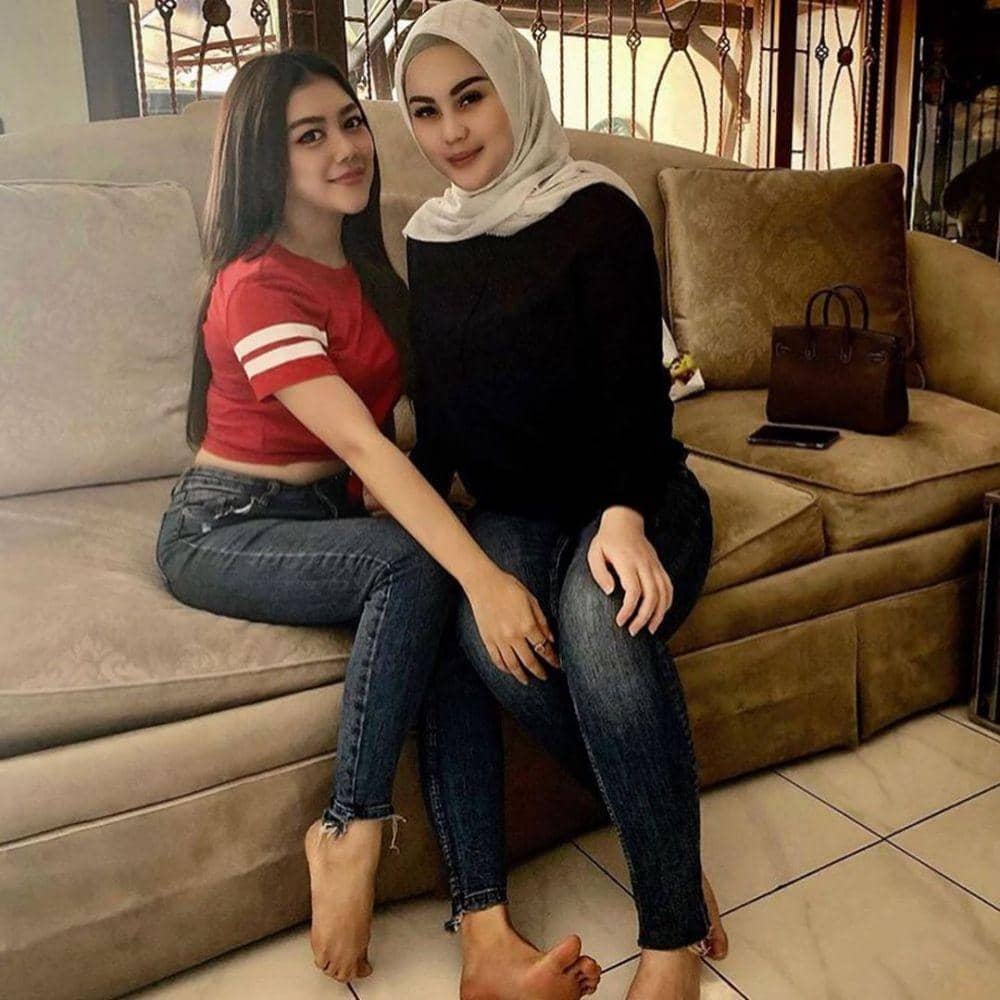 Instagram.com/jeje.dunn