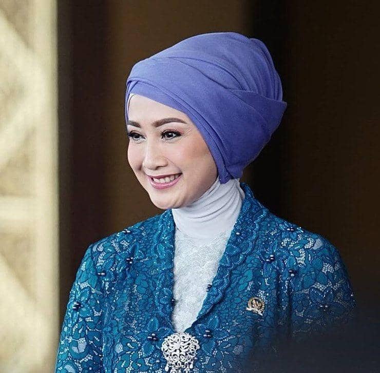 instagram.com/desyratnasarifans