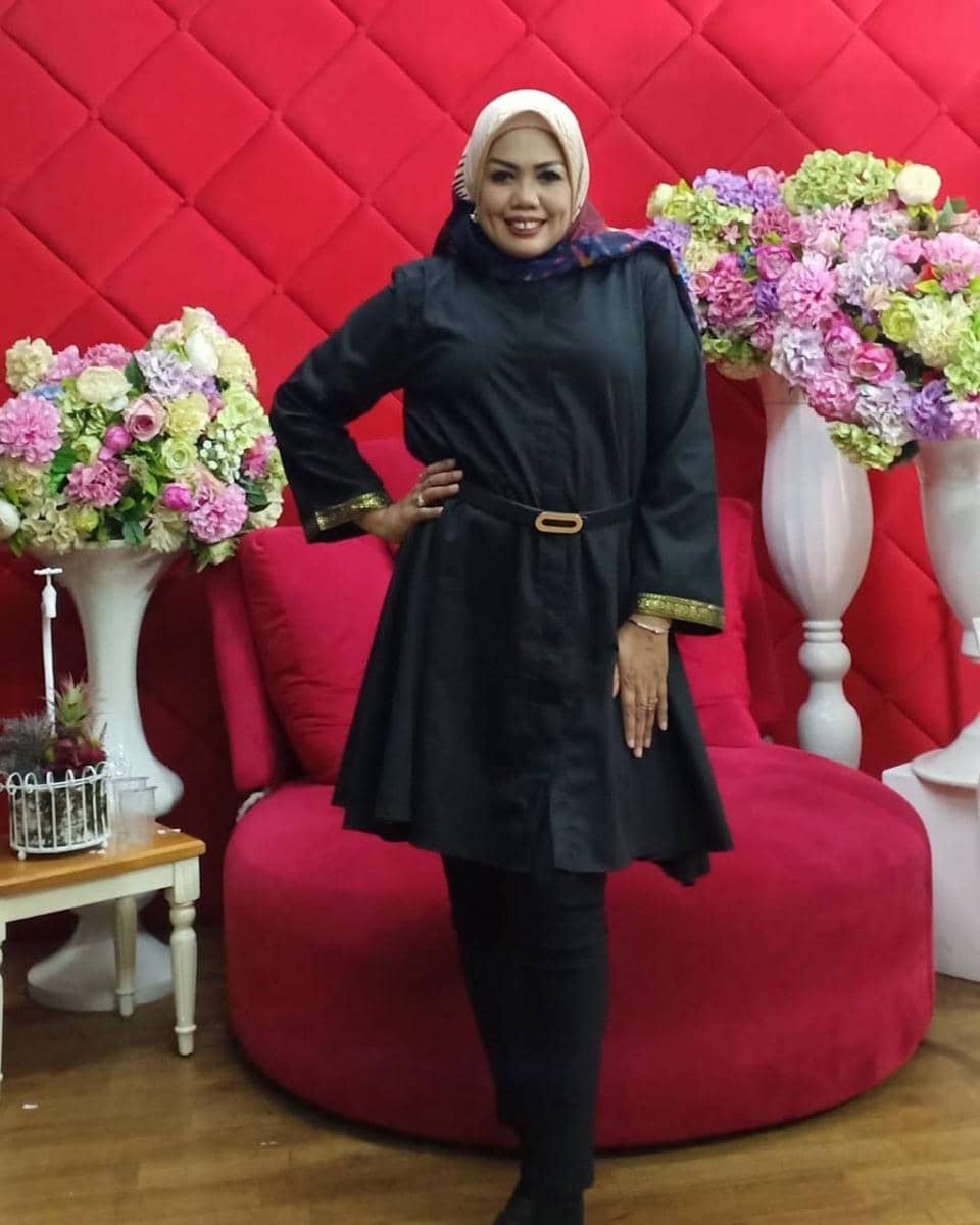 instagram.com/ellysugigi_real_